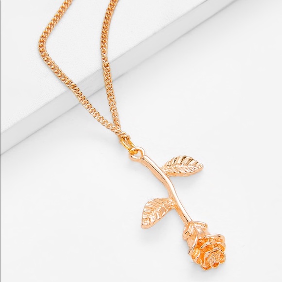 1 left! Rose 🌹 Gold Necklace - Picture 6 of 7